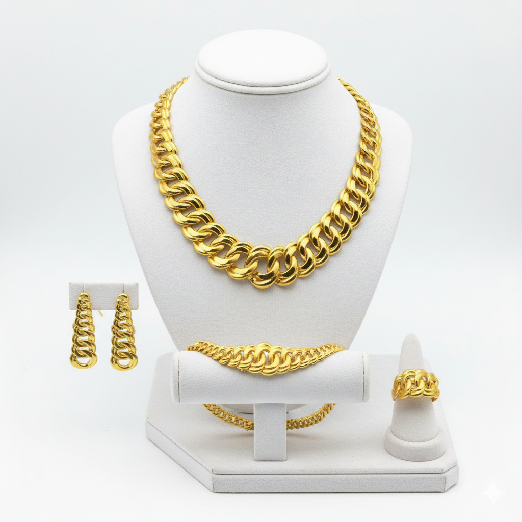 parure plaque ou pour femme